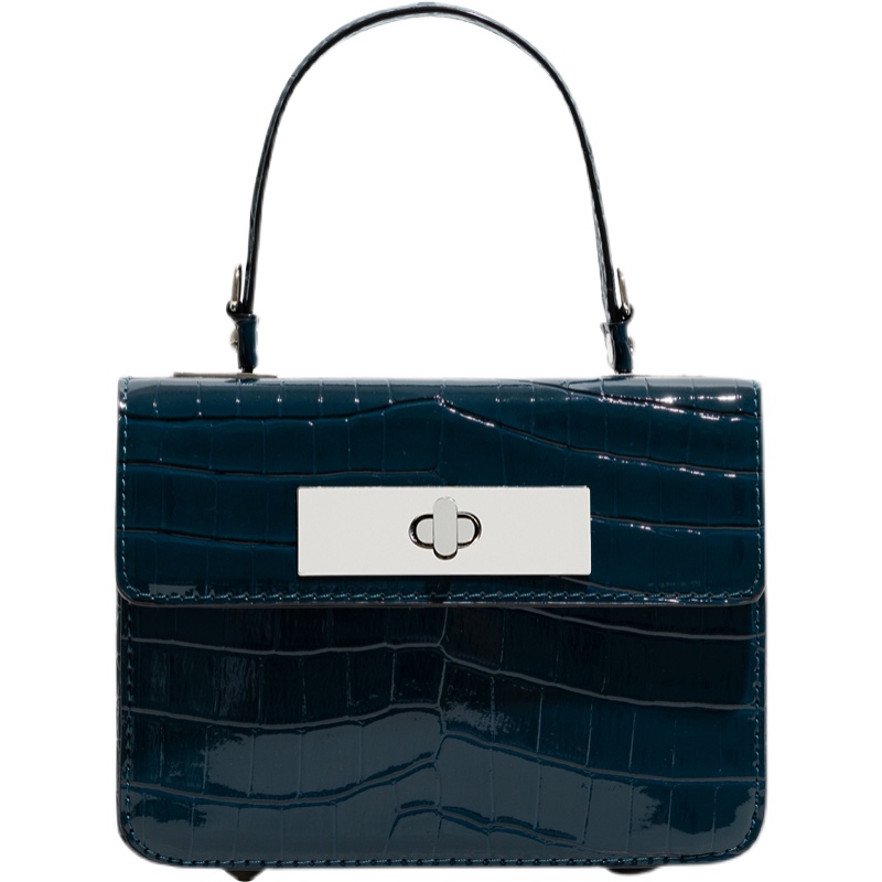 картинка Сумка глянцевая поворотный замок принт крокодил от магазина LonnaMag