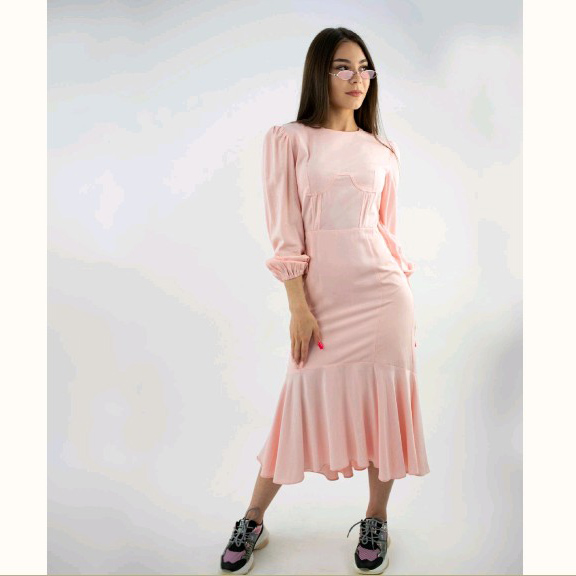 Картинка Платье миди пастель акцент прошит под грудью от магазина LonnaMag