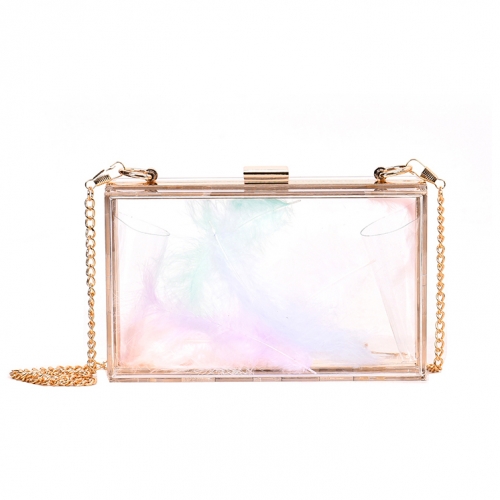 картинка Сумка crossbody прозрачная с перьями на цепочке от магазина LonnaMag
