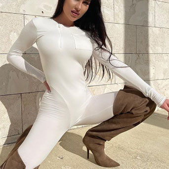 Картинка Комбинезон длинный рукав на флисе молния и карман на груди от магазина LonnaMag