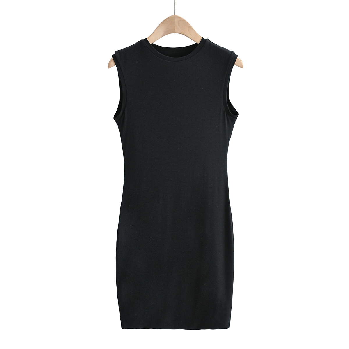 Картинка Платье мини без рукавов однотон от магазина LonnaMag