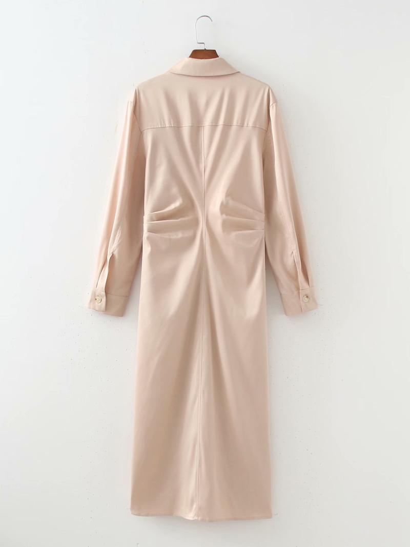 Картинка Платье рубашка миди на пуговицах спереди на поясе сборка от магазина LonnaMag