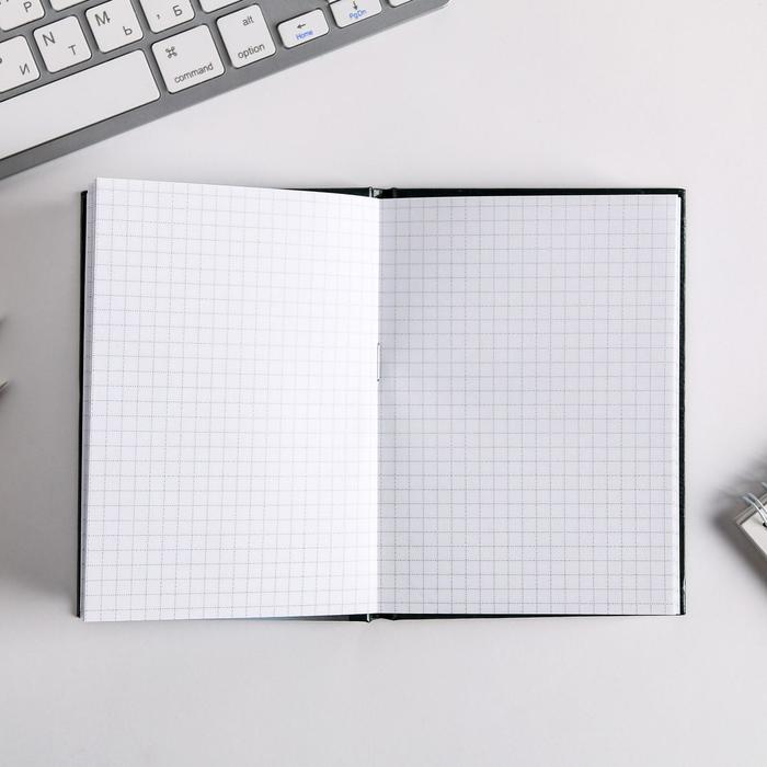 картинка Блокнот А6 в твердой обложке Winter Queen от магазина LonnaMag