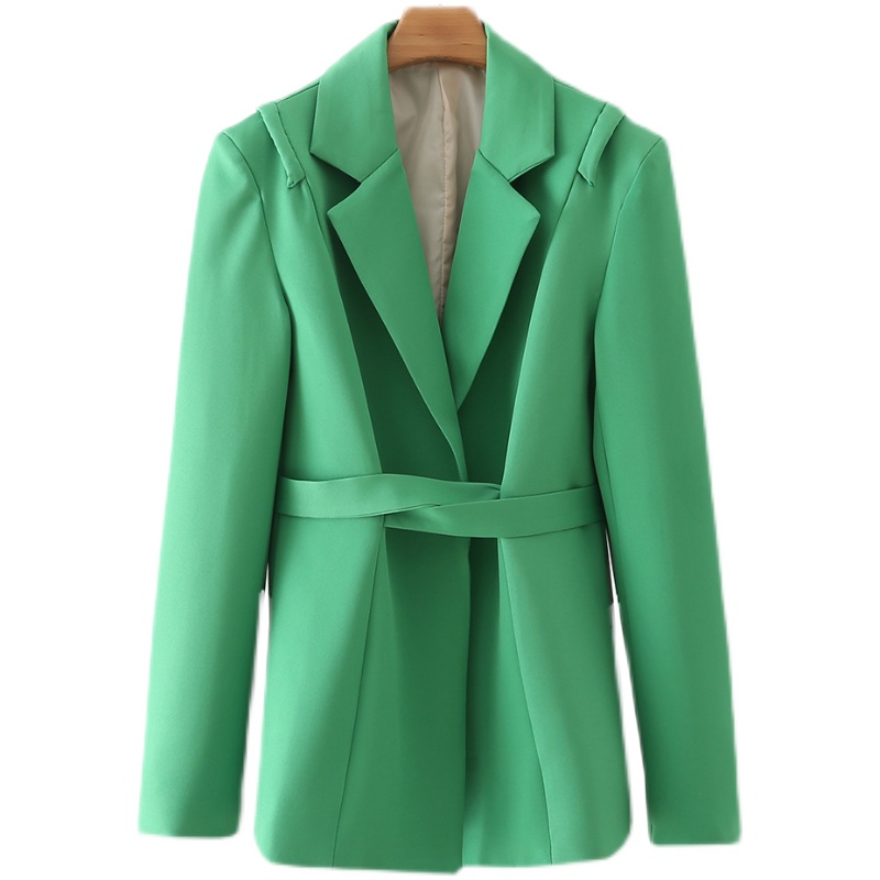 Картинка Пиджак зеленый вшитый пояс в цвет от магазина LonnaMag