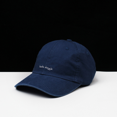 картинка Кепка вышивка hello doggie от магазина LonnaMag