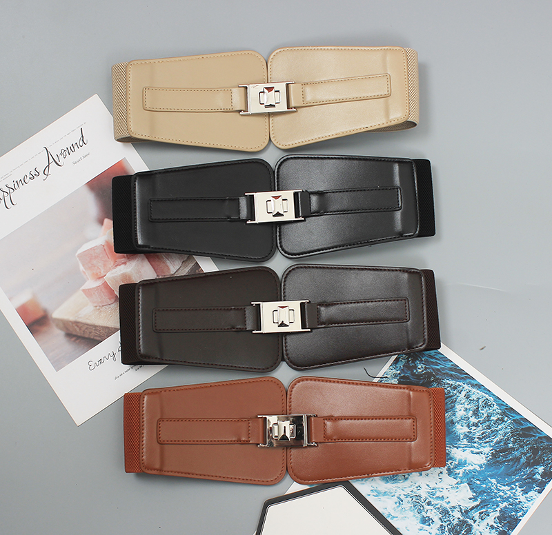 картинка Пояс  широкий на резинке спереди из эко кожи с застежкой от магазина LonnaMag