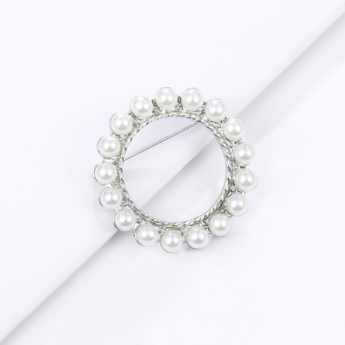 картинка Брошь кольцо мелкий жемчуг от магазина LonnaMag