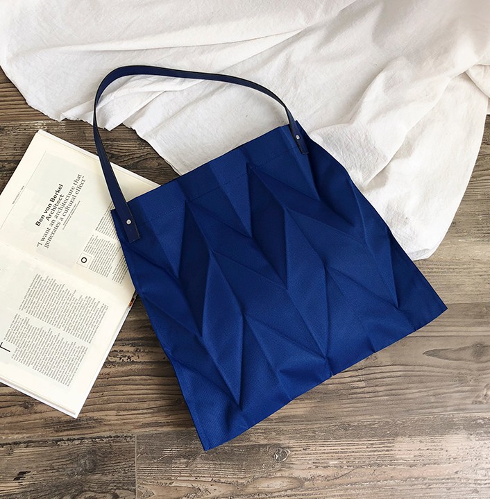 картинка Сумка тоут тканевая складки гармошка от магазина LonnaMag