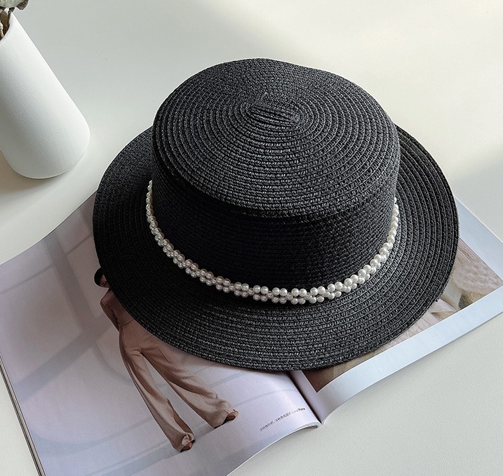 картинка Шляпа соломенная в 2 ряда жемчужины от магазина LonnaMag