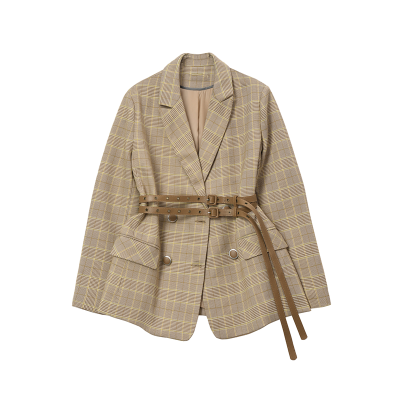 Картинка Пиджак клетка + 2 коричневых ремня от магазина LonnaMag