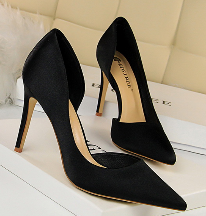 картинка Туфли лодочки атласные каблук 9,5 см от магазина LonnaMag