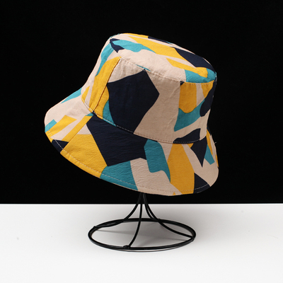 картинка Панама разноцветный геометрический принт от магазина LonnaMag