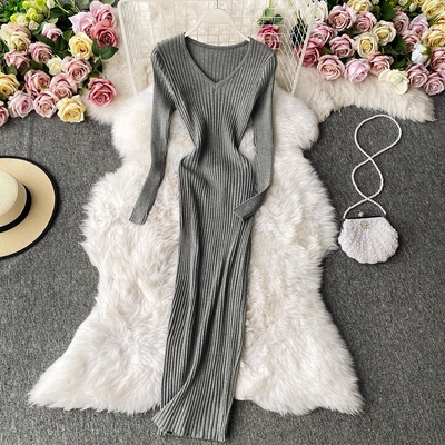 Картинка Платье лапша миди v-вырез длинный рукав от магазина LonnaMag