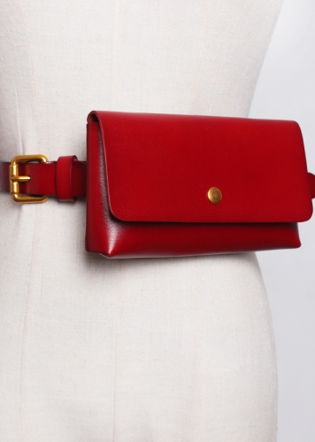 картинка Сумка поясная прямоугольная с бронзовой фурнитурой от магазина LonnaMag