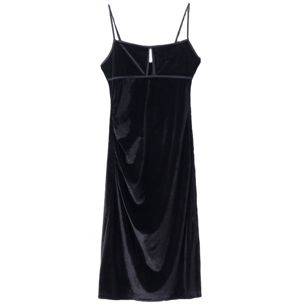 Картинка Платье миди черный бархат вырез на груди тонкие лямки от магазина LonnaMag