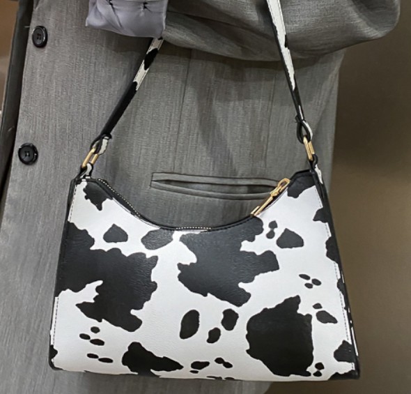 картинка Сумка анималистичный принт (лео, зебра, пятна) трапеция от магазина LonnaMag