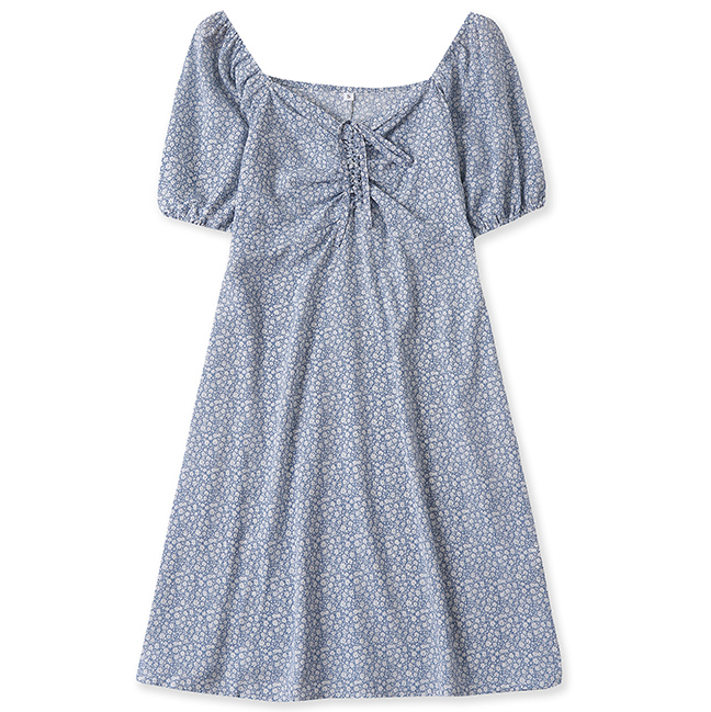 Картинка Платье мини рукав фонарик сборка на груди белый цветочный принт от магазина LonnaMag