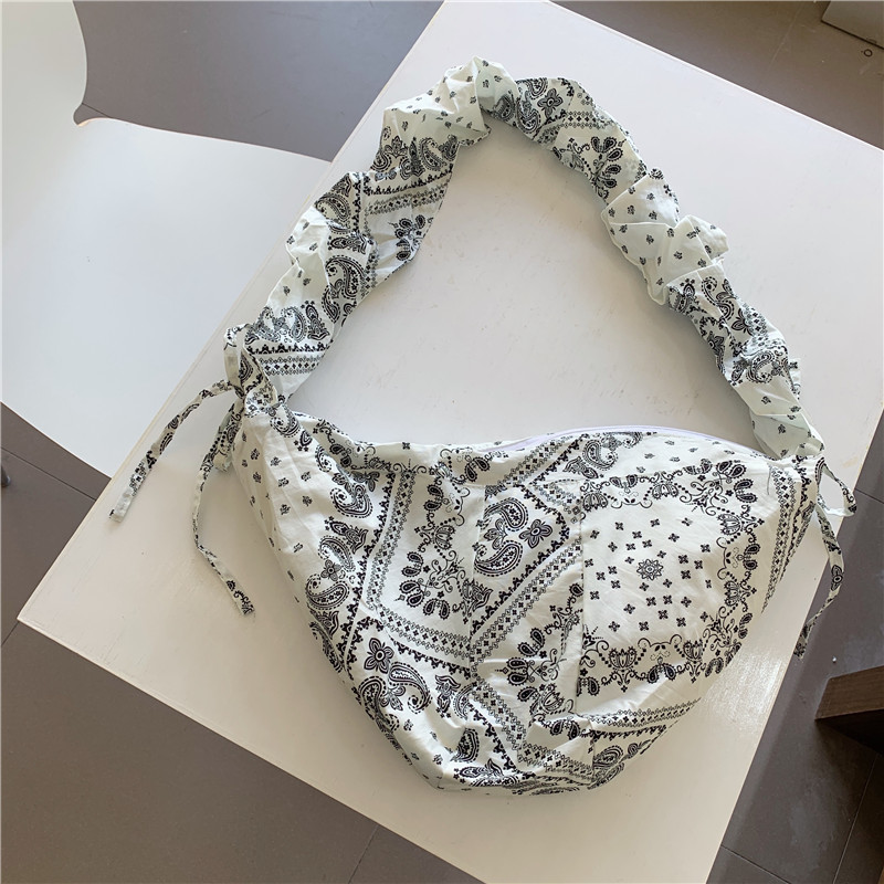 картинка Сумка текстиль одна ручка сборка + завязки принт огурцы от магазина LonnaMag