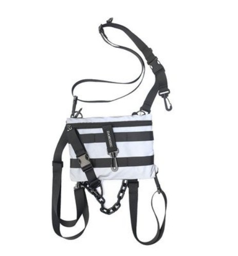 картинка Сумка нагрудная светоотражающая ремешки карабины + цепь от магазина LonnaMag