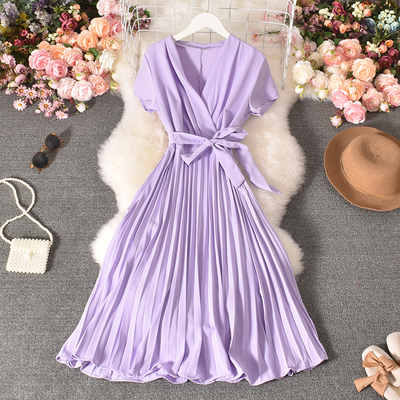 Картинка Платье миди грудь на запах юбка в складку короткий рукав однотон пояс от магазина LonnaMag