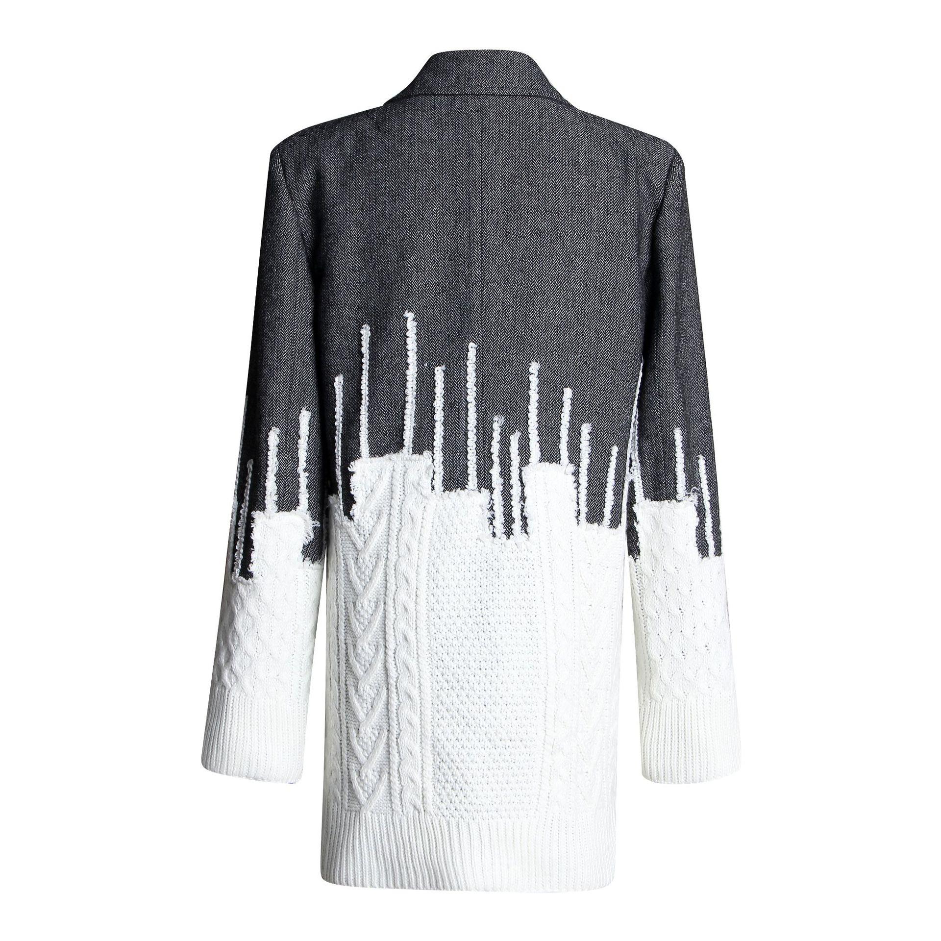 Картинка Пиджак серый наполовину вязаный белый от магазина LonnaMag