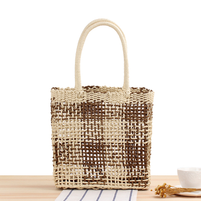 картинка Сумка тоут прямоугольная соломенная плетеная цветные квадраты  от магазина LonnaMag