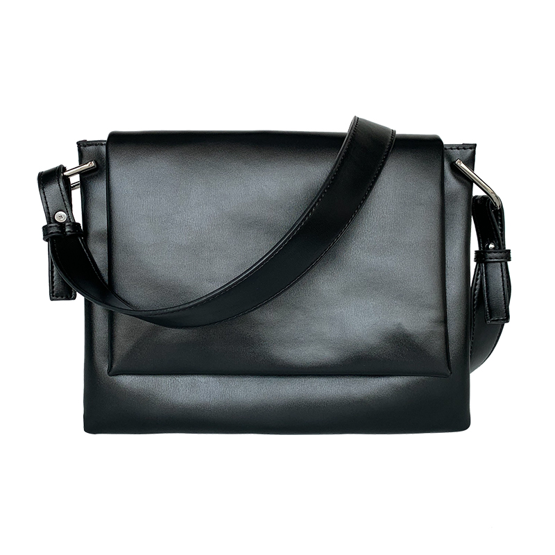 картинка Сумка трансформер отстегиваемый клапан на кнопках цепь от магазина LonnaMag