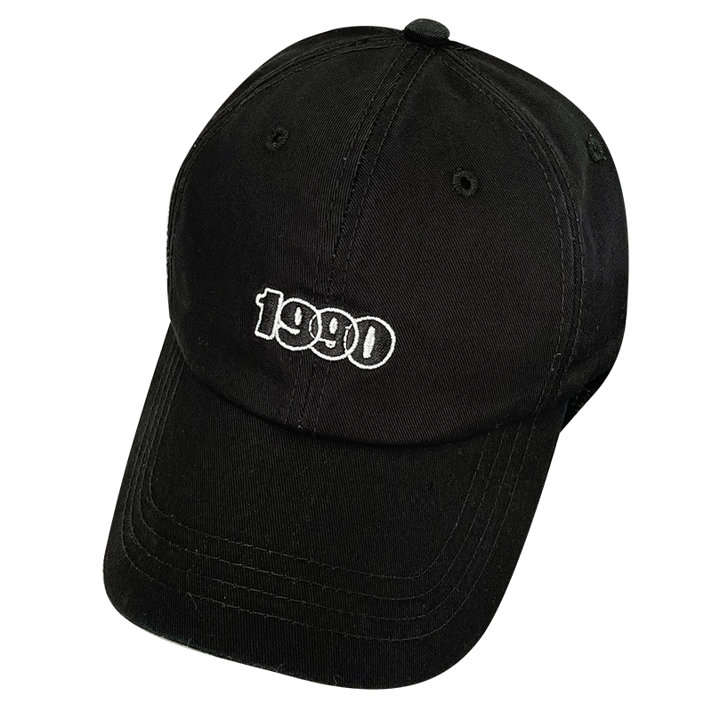 картинка Кепка вышивка 1990 от магазина LonnaMag