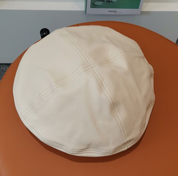 картинка Берет экокожа однотон от магазина LonnaMag