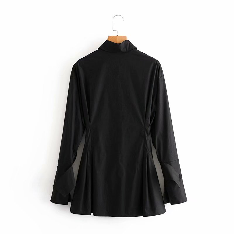 Картинка Платье рубашка мини черное приталенное длинный рукав пуговицы в цвет от магазина LonnaMag