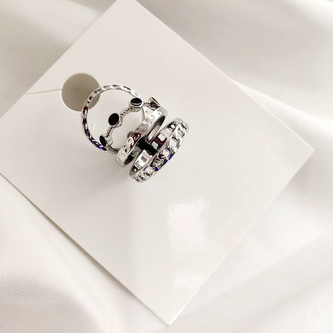 картинка Кольца набор 4 шт цепь 4 черных круга от магазина LonnaMag