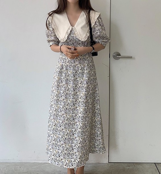 Картинка Платье миди крупный белый воротник короткий рукав принт мелкие цветочки от магазина LonnaMag