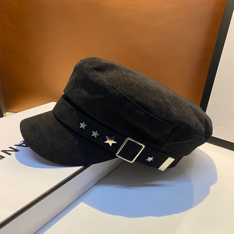 картинка Кепка кепи пряжка 4 звезды от магазина LonnaMag