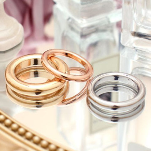 картинка Набор колец 3 шт разного размера глянец (розовый серебряный золотой) от магазина LonnaMag