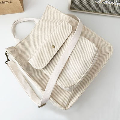 картинка Сумка вельветовая крупный карман спереди с золотой кнопкой + тканевый ремешок через плечо от магазина LonnaMag