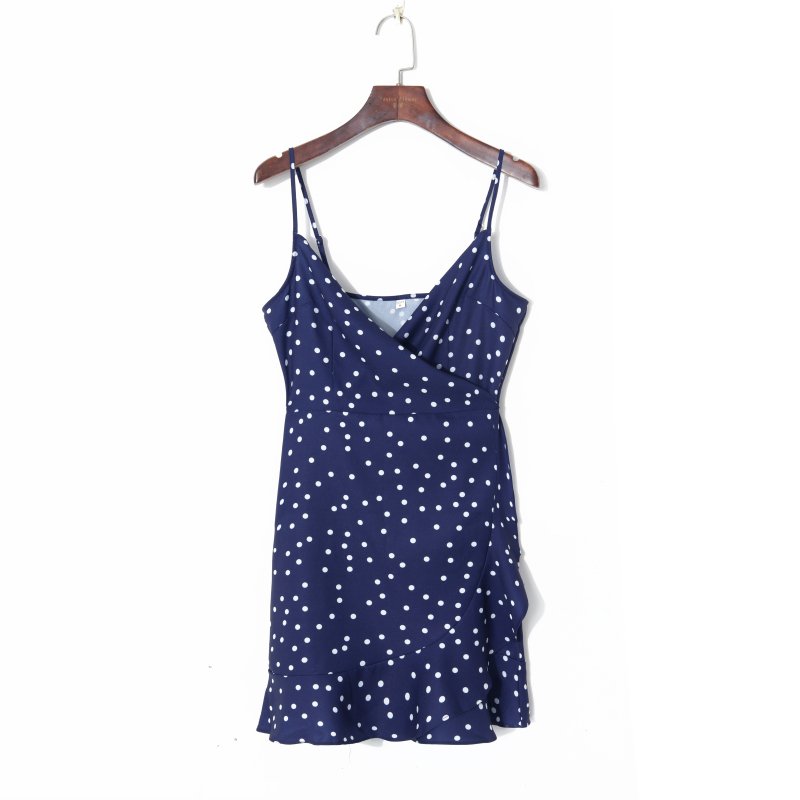 Картинка Платье мини на запах тонкие лямки горох волан по низу от магазина LonnaMag