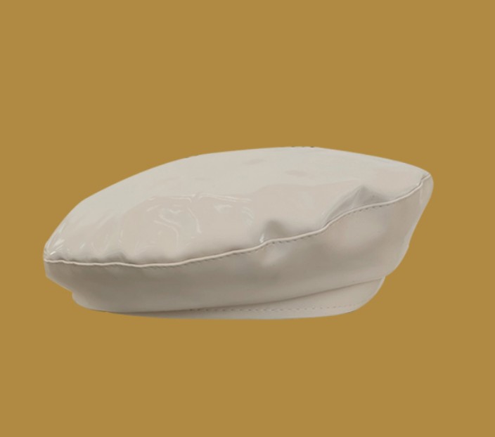 картинка Берет экокожа лак от магазина LonnaMag