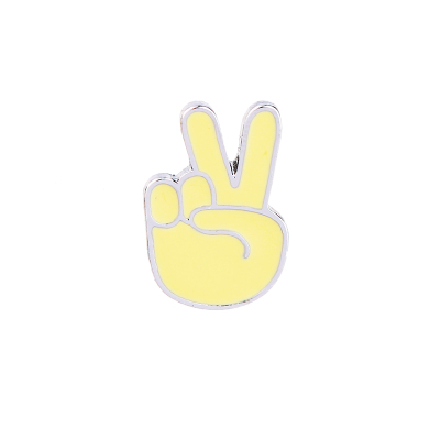 картинка Брошь эмаль жест пис 2 пальца от магазина LonnaMag