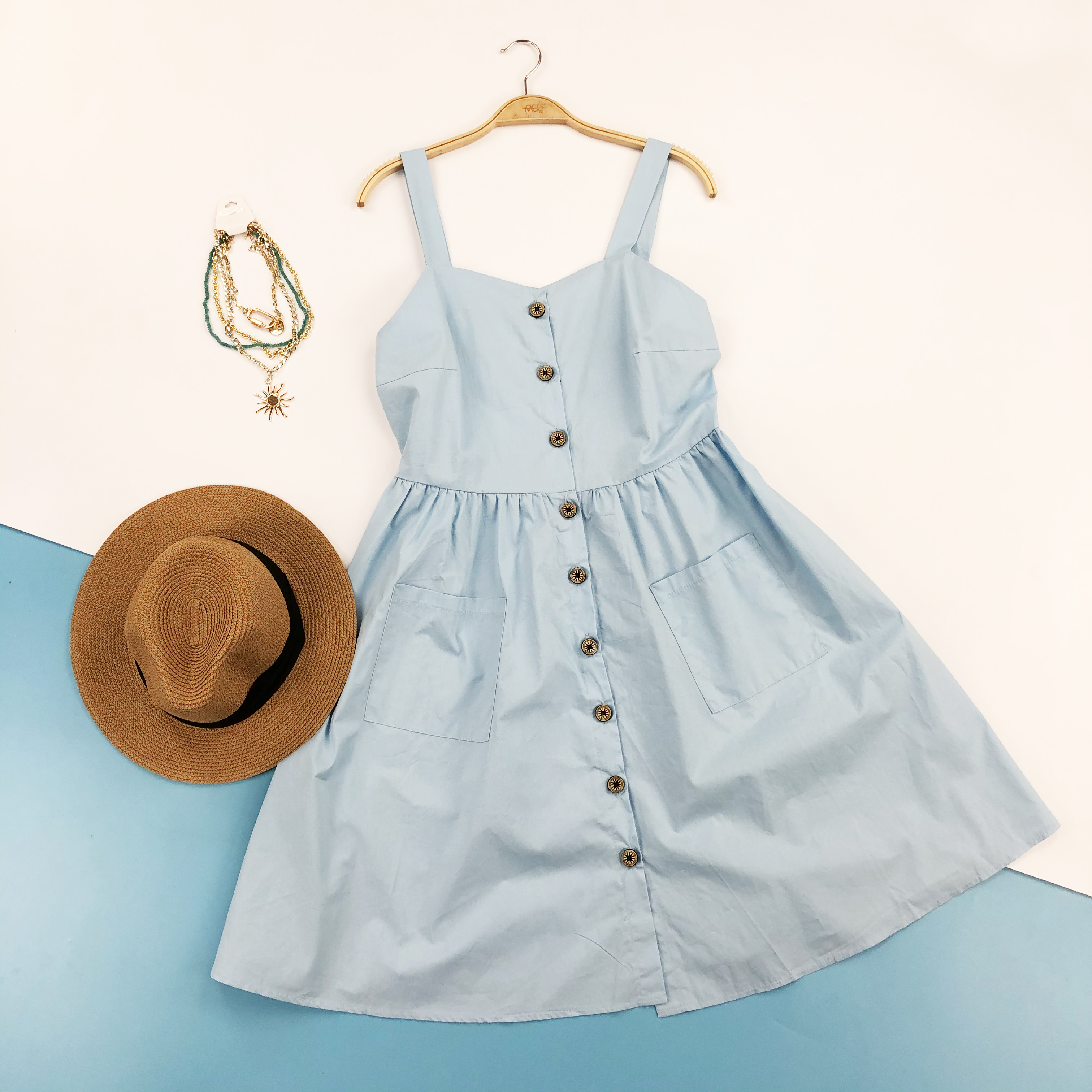 Картинка Сарафан крупные узорные пуговицы от магазина LonnaMag