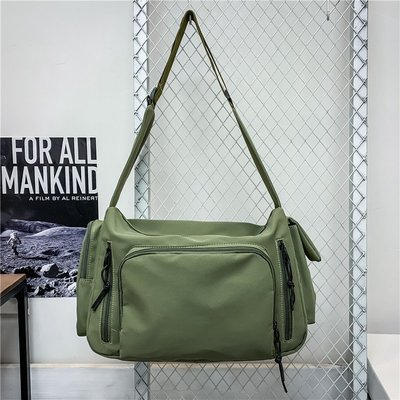 картинка Сумка большая много карманов черные веревочки на замках от магазина LonnaMag