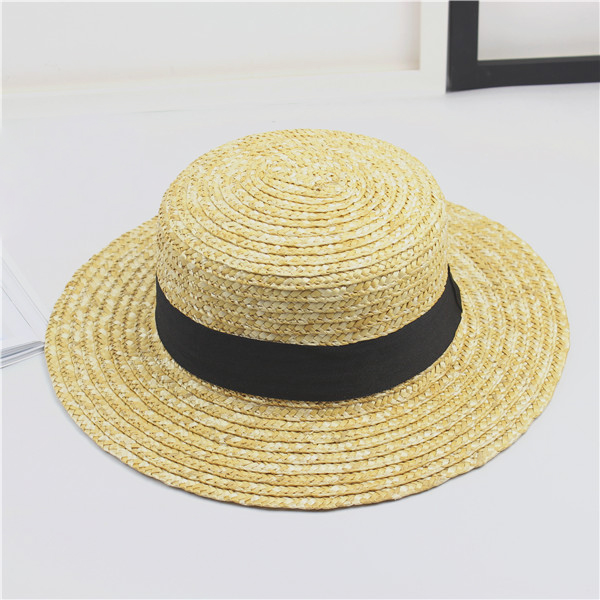 картинка Шляпа соломенная канотье черная лента от магазина LonnaMag