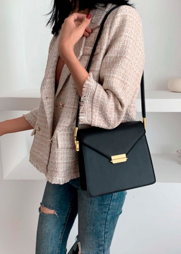 картинка Сумка crossbody клапан плоский замок от магазина LonnaMag