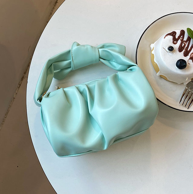 картинка Сумка облако эко кожа ручки завязываются в бант от магазина LonnaMag