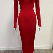 Картинка Платье миди по фигуре длинный рукав открытые плечи U вырез на спине от магазина LonnaMag