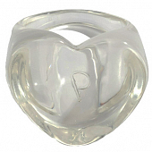 картинка Кольцо крупное пластик - сердце от магазина LonnaMag