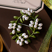 картинка Брошь лоза с камнями под жемчуг от магазина LonnaMag