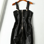 Картинка Сарафан мини по фигуре на молнии кожзам золотая фурнитура от магазина LonnaMag