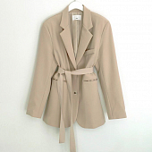 Картинка Платье пиджак мини белые черепаховые пуговицы пояс в цвет от магазина LonnaMag