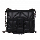 картинка Сумка на цепочке стеганная матовая фурнитура от магазина LonnaMag