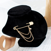 картинка Брошь булавка с цепочками и стразой от магазина LonnaMag